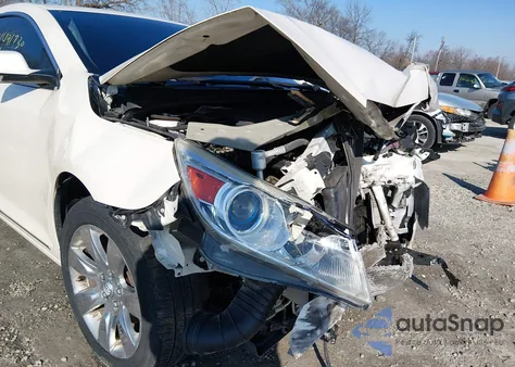 2013 Buick Lacrosse Premium 2 Group из США, поврежденный, VIN 1G4GH5G37DF282270